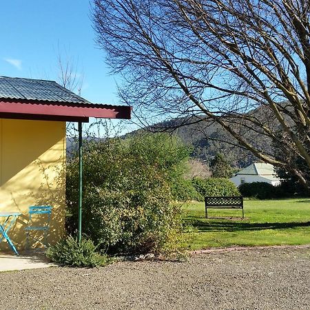 Omeo Motel Esterno foto