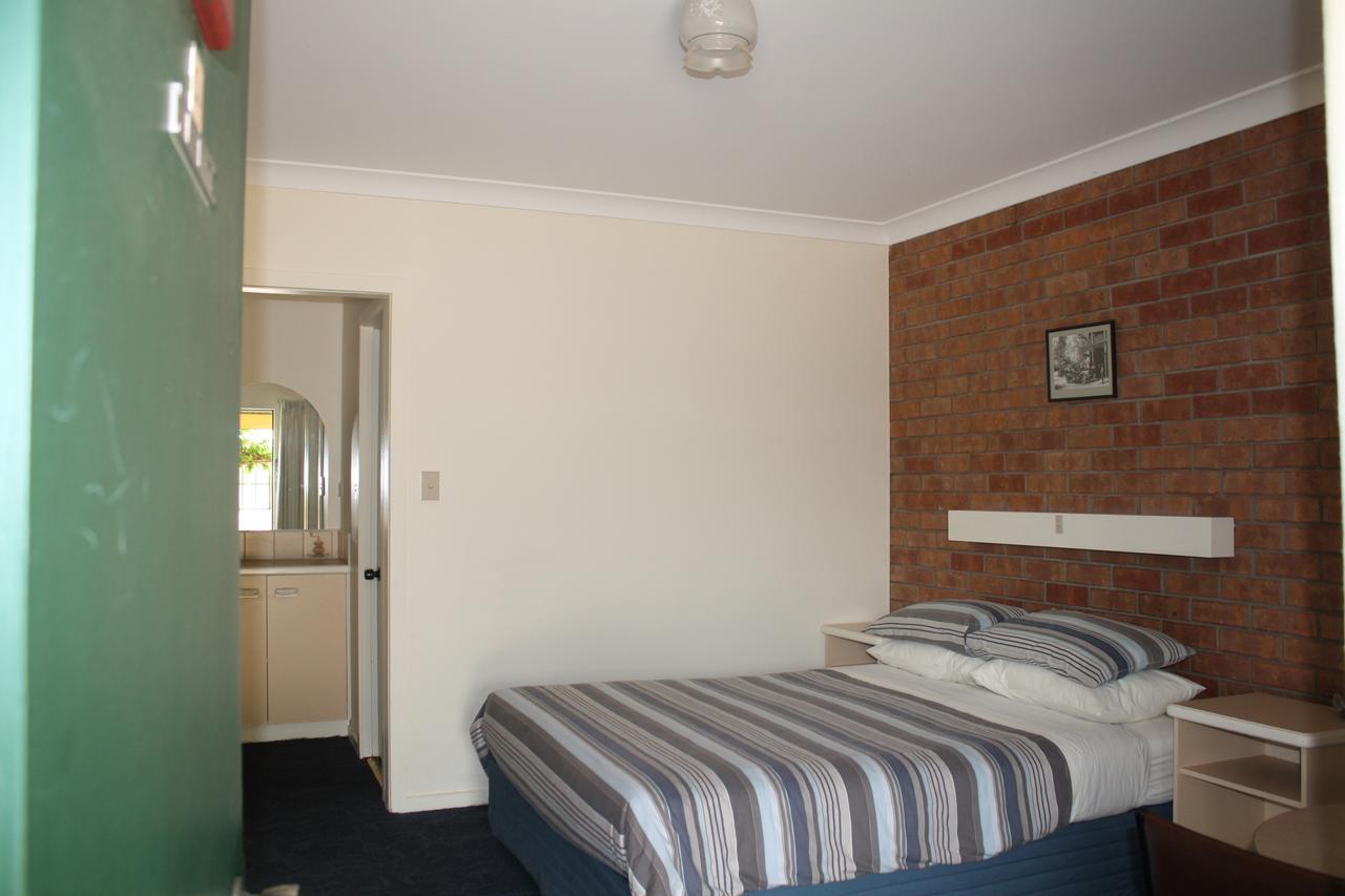 Omeo Motel Esterno foto
