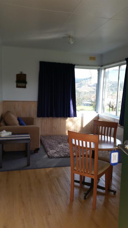 Omeo Motel Esterno foto