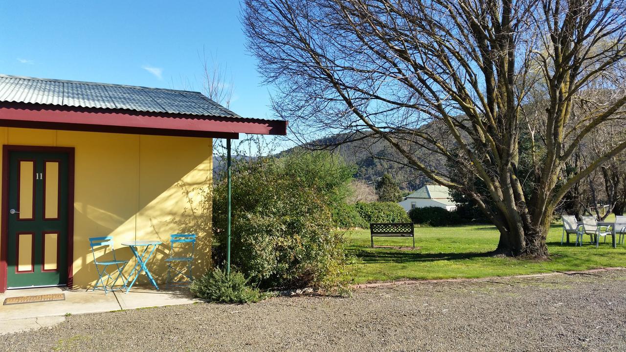 Omeo Motel Esterno foto